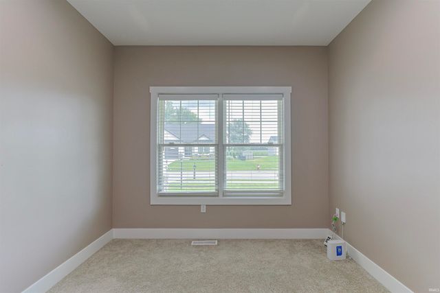 1725 Stoneham Drive, Mishawaka, IN 46544