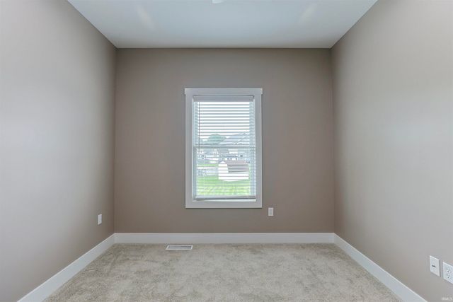 1725 Stoneham Drive, Mishawaka, IN 46544