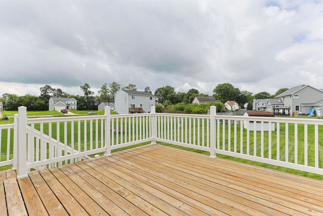 1725 Stoneham Drive, Mishawaka, IN 46544