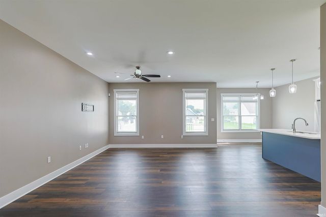 1725 Stoneham Drive, Mishawaka, IN 46544
