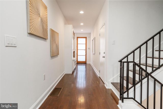 752 S HICKS ST, Philadelphia, PA 19146