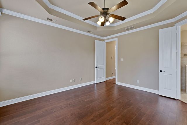 7401 Park Place Drive, North Richland Hills, TX 76182