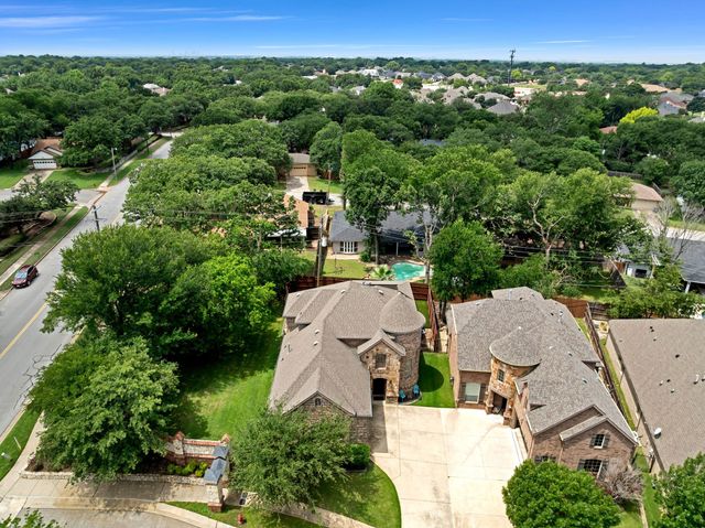 7401 Park Place Drive, North Richland Hills, TX 76182