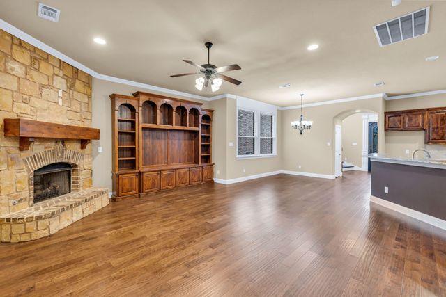 7401 Park Place Drive, North Richland Hills, TX 76182
