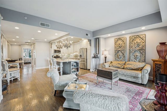 5055 Addison Circle 423, Addison, TX 75001