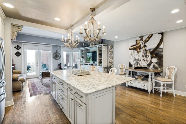 5055 Addison Circle 423, Addison, TX 75001