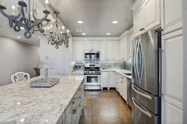 5055 Addison Circle 423, Addison, TX 75001