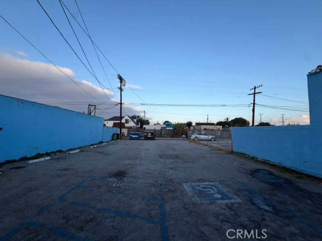 1245 N Avalon Boulevard, Los Angeles, CA 90744 — photo 5