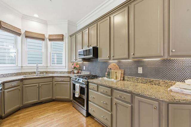 315 Augusta Ave, Pleasant View, TN 37146