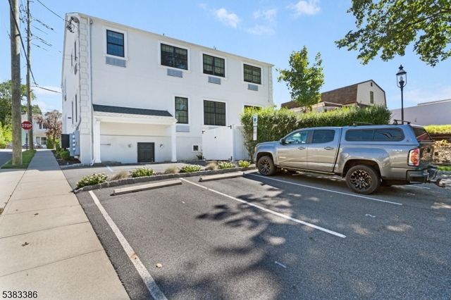 27 Central Ave F, Caldwell Boro Twp., NJ 07006