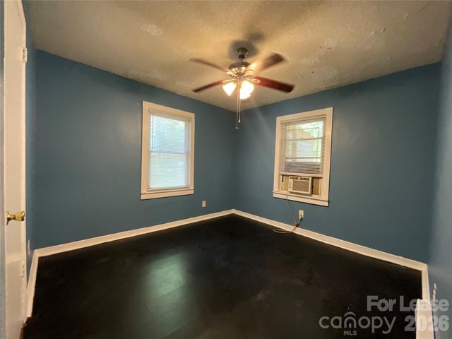 1801 Newland Road, Charlotte, NC 28216