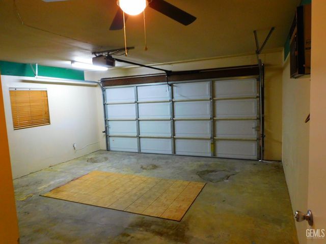 417 Poplar Avenue, Bakersfield, CA 93305