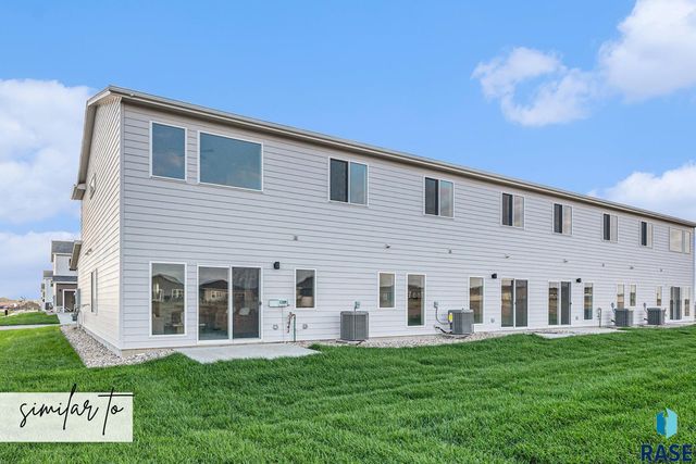 6239 S Alki Pl Place, Sioux Falls, SD 57108