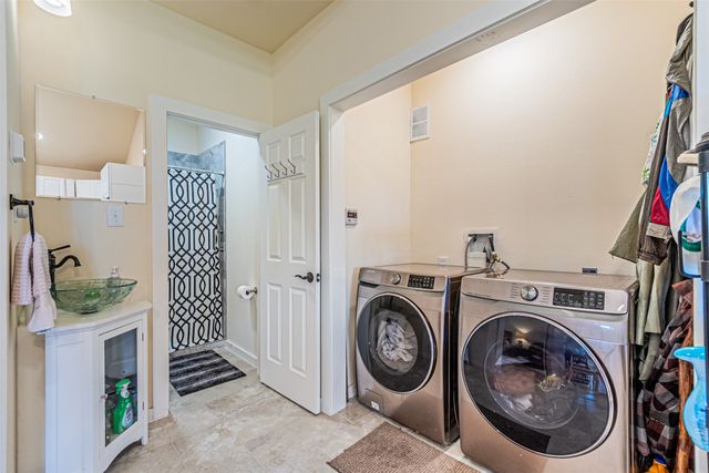 102 Pr 215, Fairfield, TX 75840