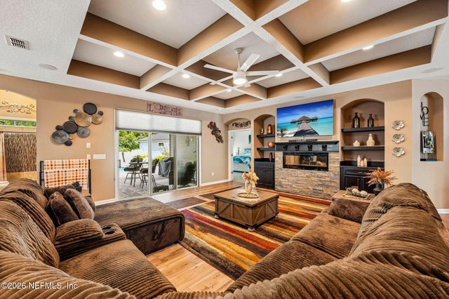 96069 BREEZEWAY Court, Yulee, FL 32097