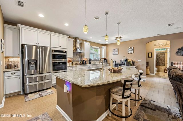 96069 BREEZEWAY Court, Yulee, FL 32097
