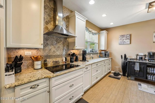 96069 BREEZEWAY Court, Yulee, FL 32097