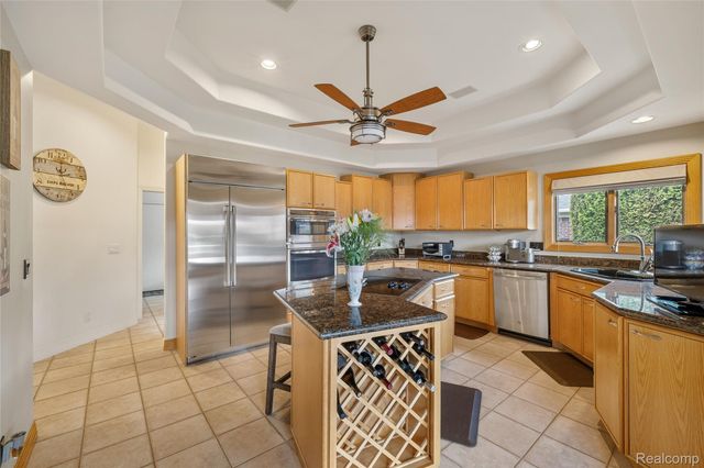 49539 Nautical Drive, Chesterfield Township, MI 48047