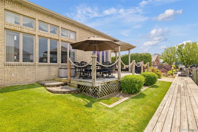 49539 Nautical Drive, Chesterfield Township, MI 48047