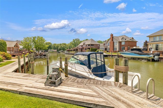 49539 Nautical Drive, Chesterfield Township, MI 48047