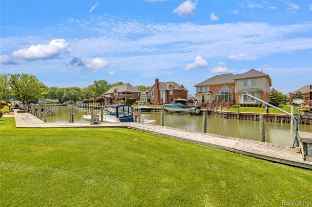 49539 Nautical Drive, Chesterfield Township, MI 48047
