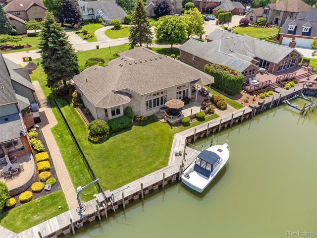 49539 Nautical Drive, Chesterfield Township, MI 48047