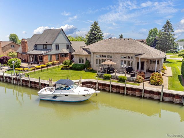 49539 Nautical Drive, Chesterfield Township, MI 48047