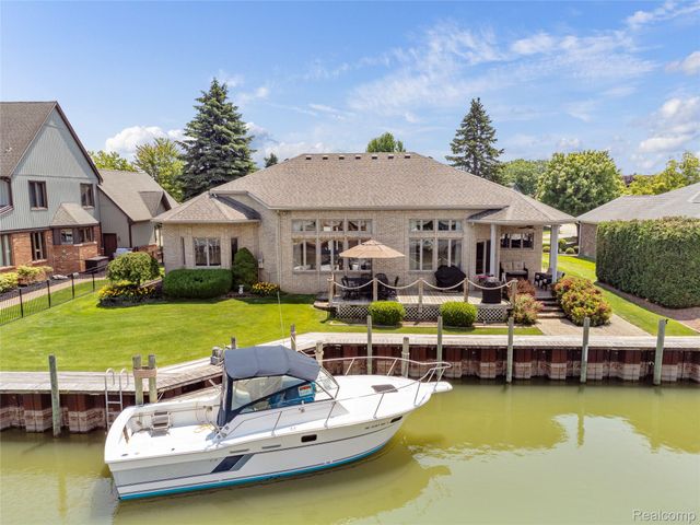49539 Nautical Drive, Chesterfield Township, MI 48047
