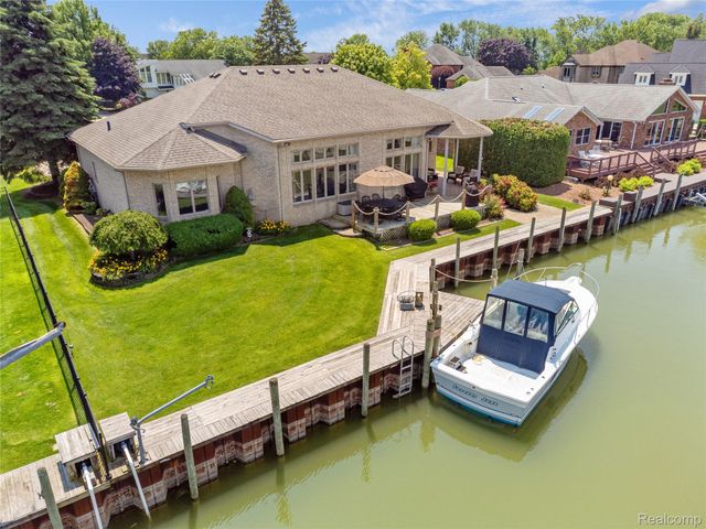 49539 Nautical Drive, Chesterfield Township, MI 48047