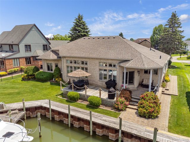 49539 Nautical Drive, Chesterfield Township, MI 48047