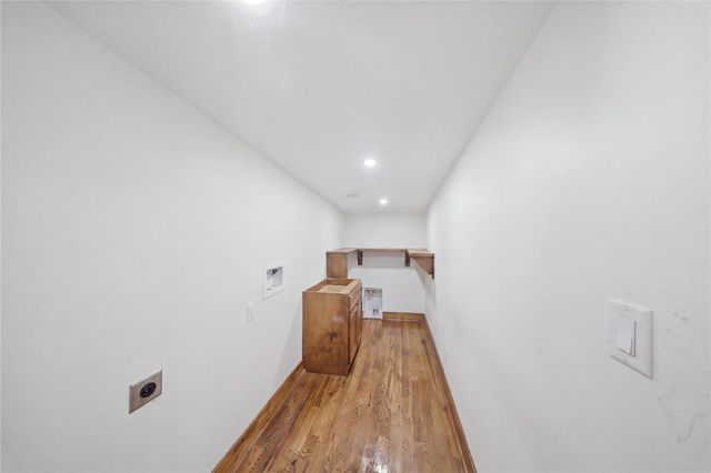 1958 County Road 638, Dayton, TX 77535