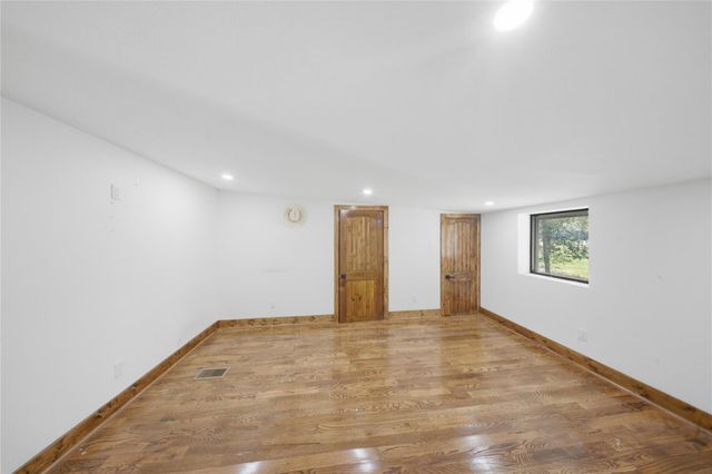 1958 County Road 638, Dayton, TX 77535
