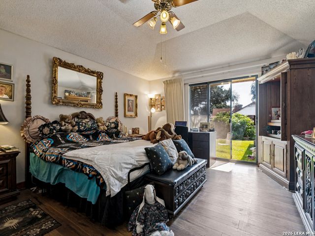 6419 Royal Ridge, San Antonio, TX 78239