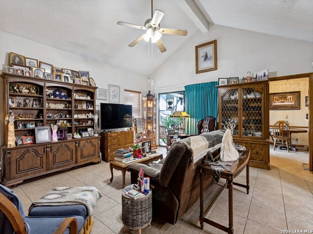 6419 Royal Ridge, San Antonio, TX 78239