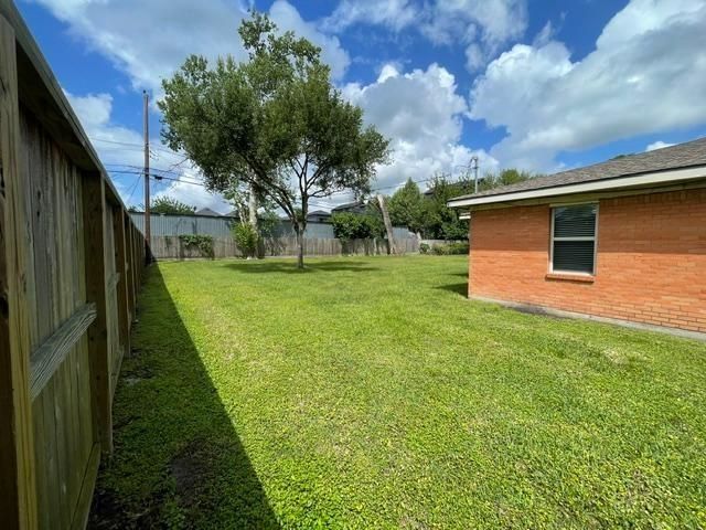 1805 Wycliffe Drive, Houston, TX 77043