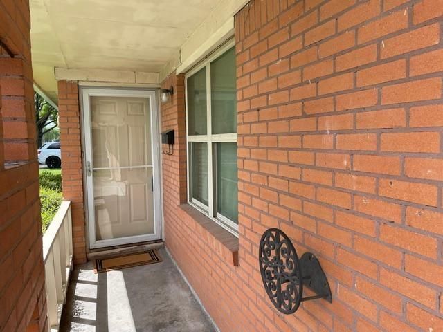 1805 Wycliffe Drive, Houston, TX 77043
