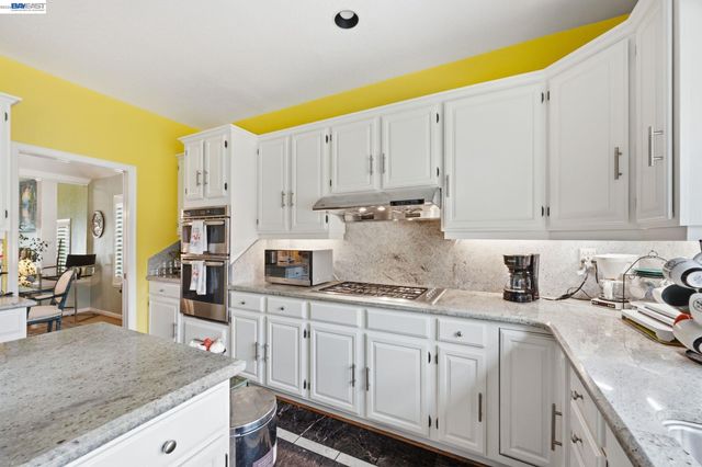 32219 Allison Dr, Union City, CA 94587