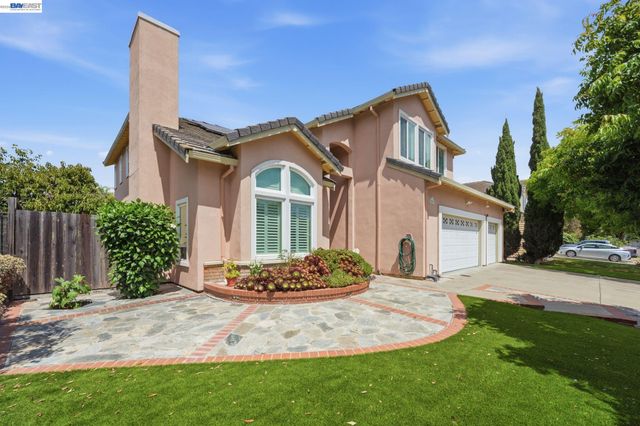 32219 Allison Dr, Union City, CA 94587