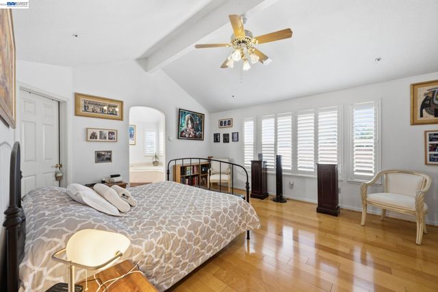 32219 Allison Dr, Union City, CA 94587