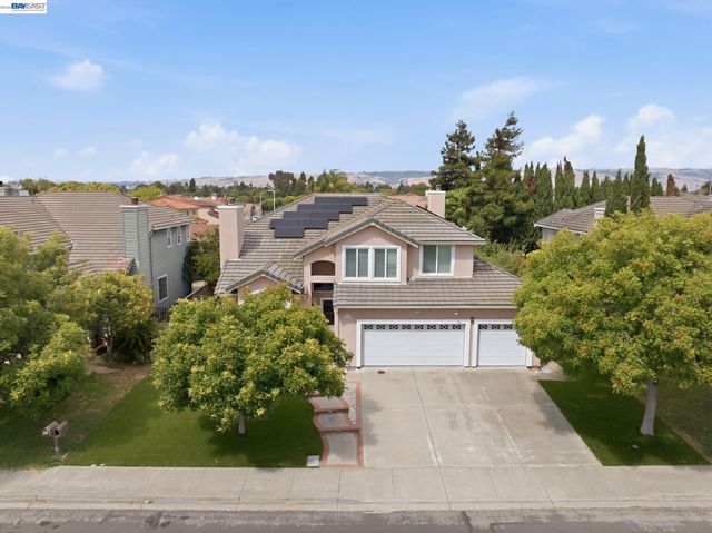 32219 Allison Dr, Union City, CA 94587