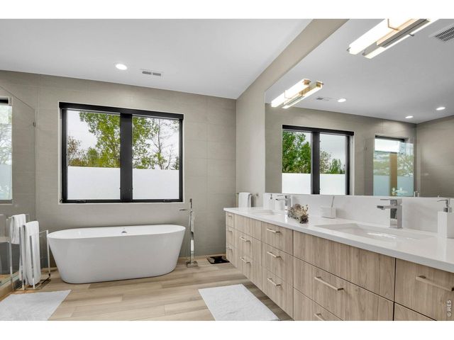 2093 Tamarack Ave, Boulder, CO 80304