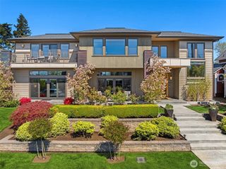 212 5th Avenue W, Kirkland, WA 98033