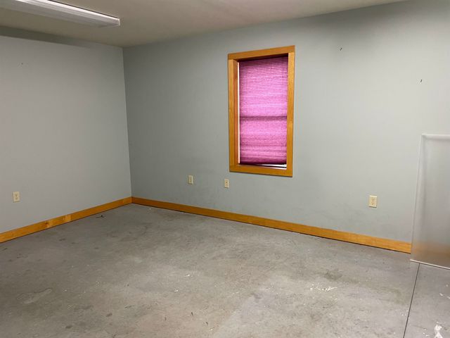 100 Cherry Tree Hill Lane, Barton, VT 05822