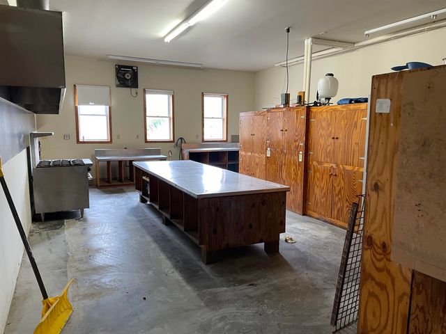 100 Cherry Tree Hill Lane, Barton, VT 05822