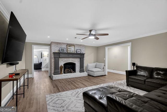 103 Woodchase Drive, Lagrange, GA 30240