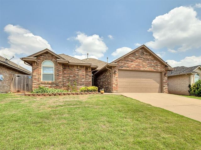 3908 Catamaran Dr, Yukon, OK 73099