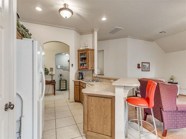 3908 Catamaran Dr, Yukon, OK 73099