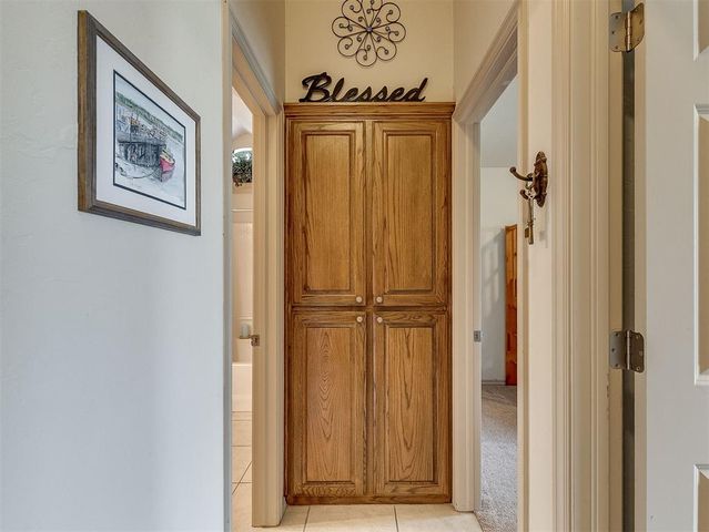 3908 Catamaran Dr, Yukon, OK 73099