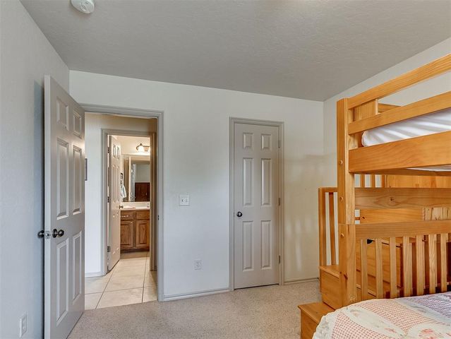 3908 Catamaran Dr, Yukon, OK 73099