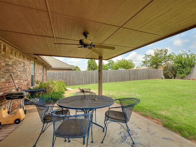 3908 Catamaran Dr, Yukon, OK 73099